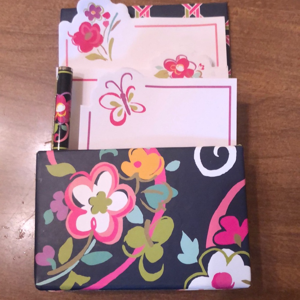 Vera Bradley stationery set with pen